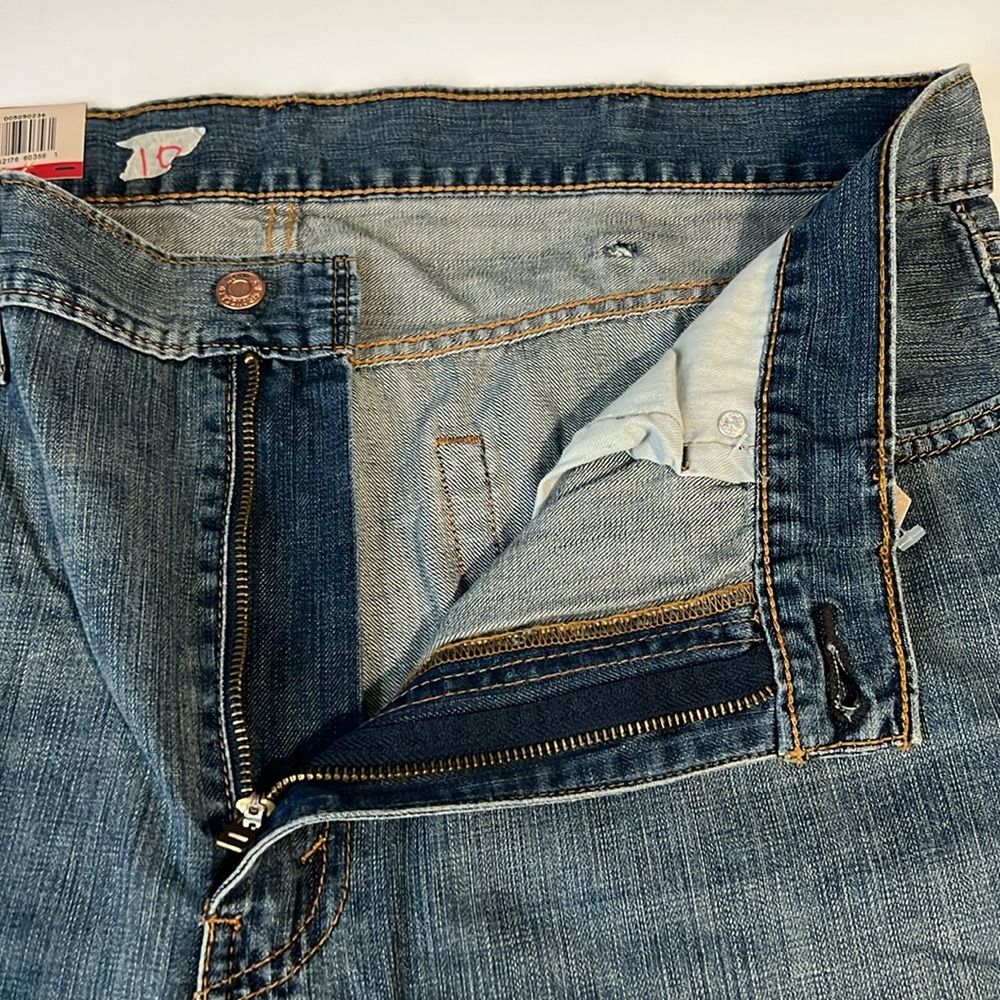 Levi's 505 Straight Leg Blue Jeans NWT - 38x34 - Picture 3 of 11